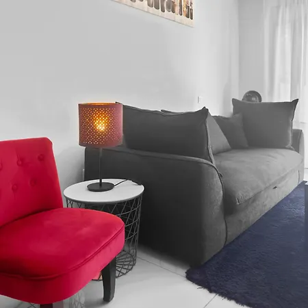 Barok Proche Autoroute, Plages Et Attractions, Wifi - Tv, Calme Apartment Bessan