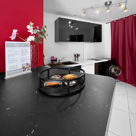 Apartment Barok Proche Autoroute, Plages Et Attractions, Wifi - Tv, Calme
